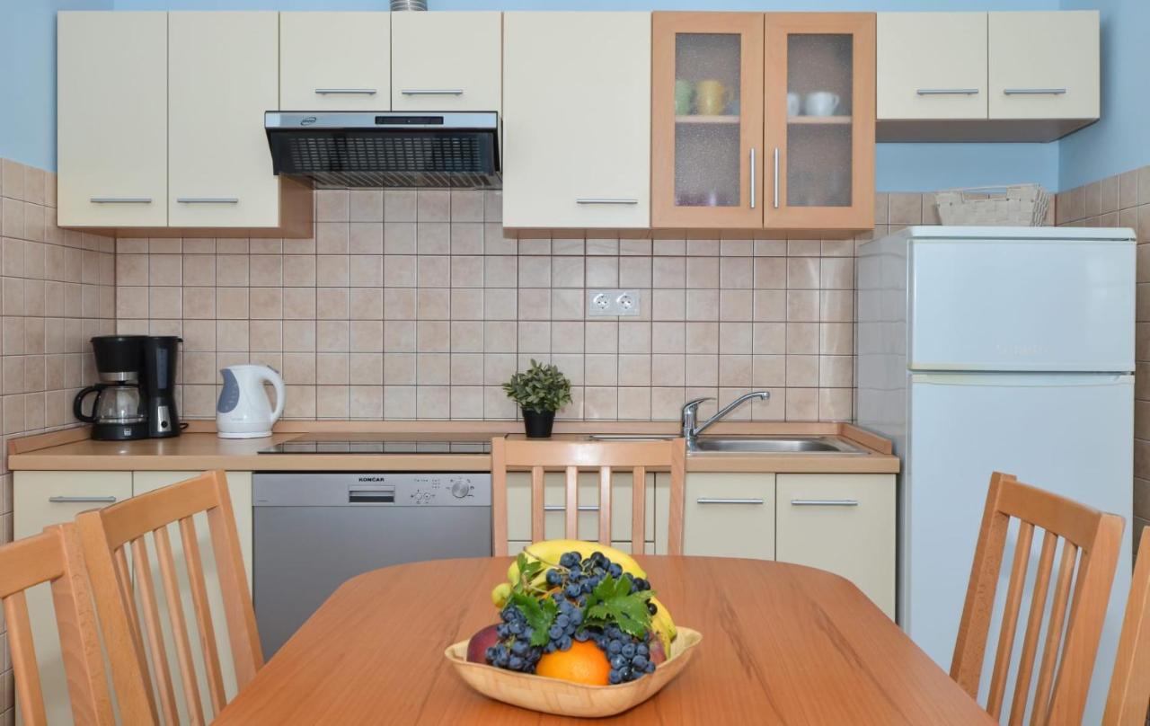 Apartments Santo Trogir - Okrug Gornji المظهر الخارجي الصورة
