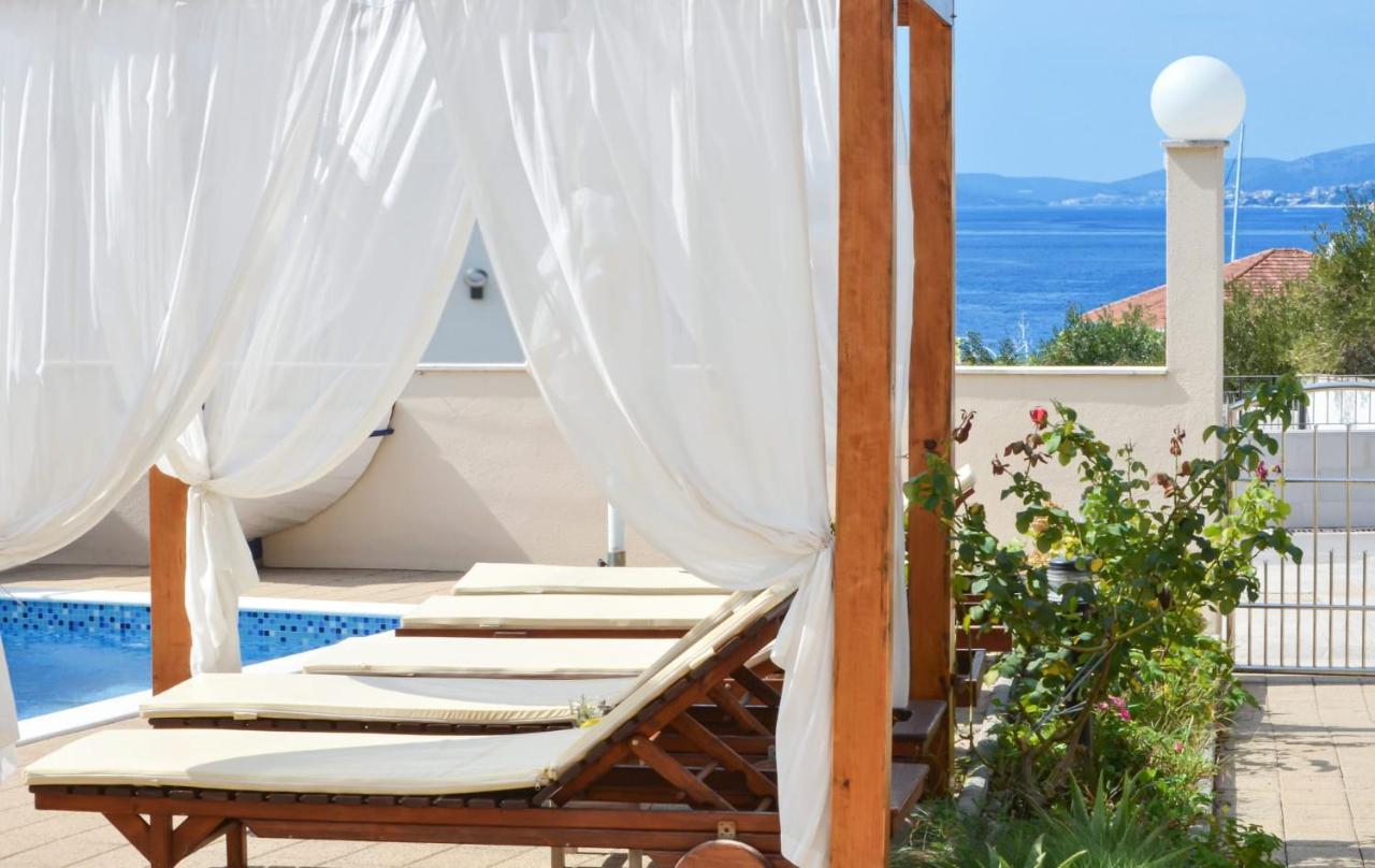 Apartments Santo Trogir - Okrug Gornji المظهر الخارجي الصورة