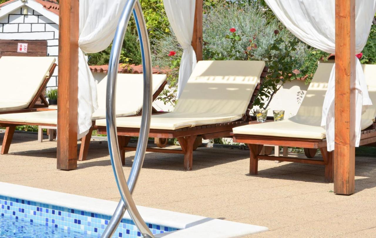 Apartments Santo Trogir - Okrug Gornji المظهر الخارجي الصورة