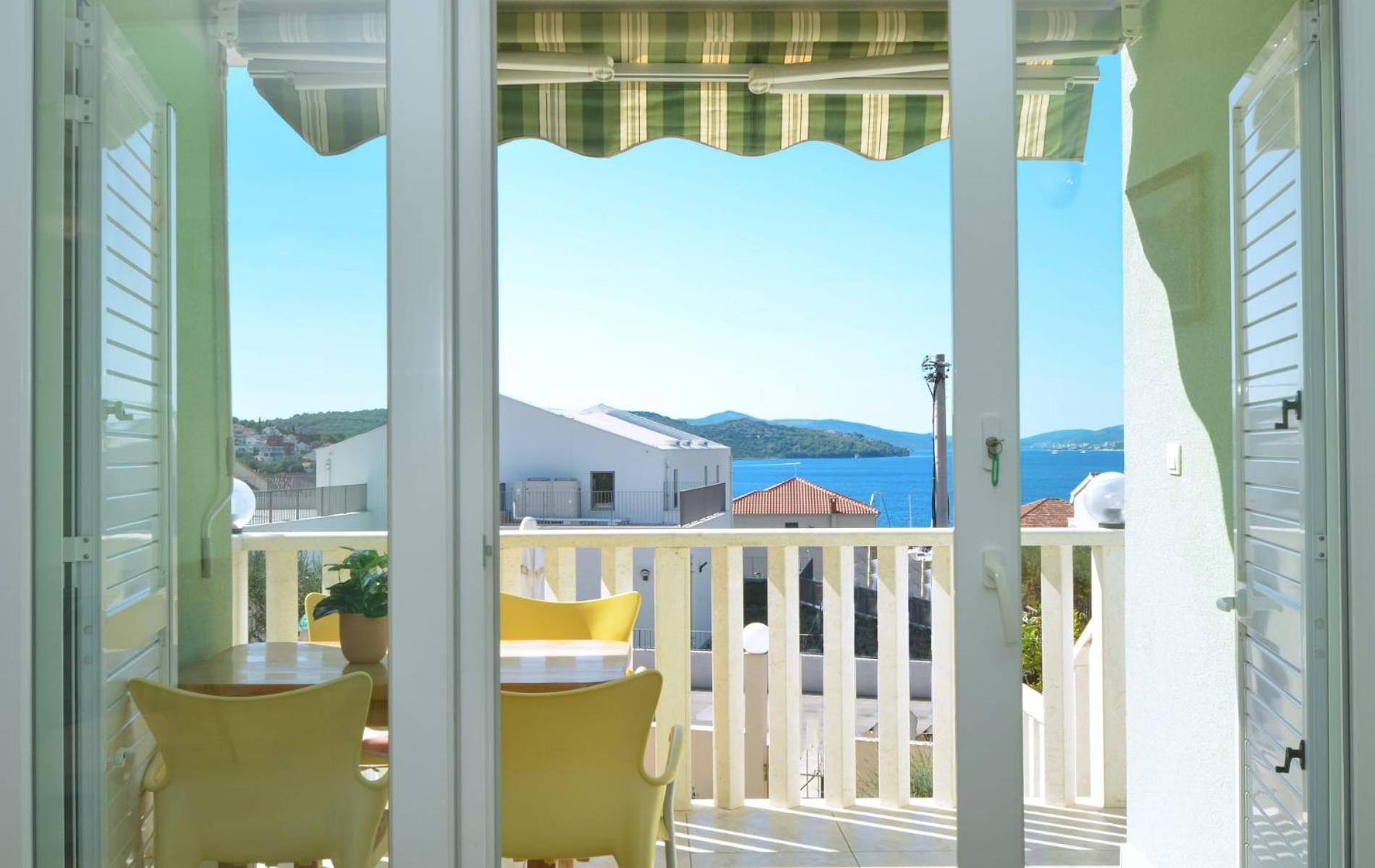 Apartments Santo Trogir - Okrug Gornji المظهر الخارجي الصورة